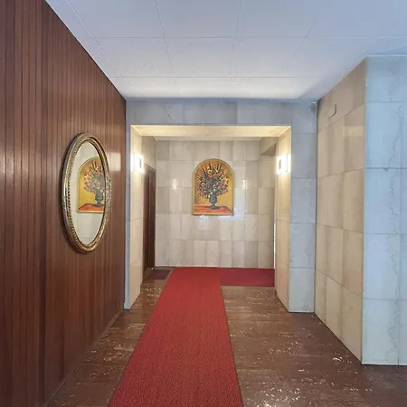 Art - Reception Apartment *